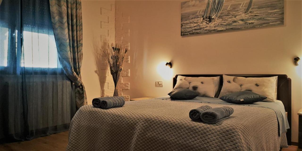 Apartments Fantazija Rovinj Exterior foto
